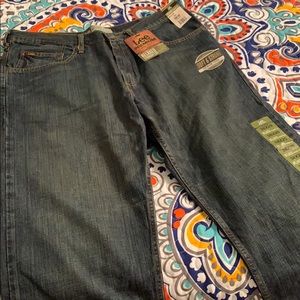Lee relaxed straight leg jeans